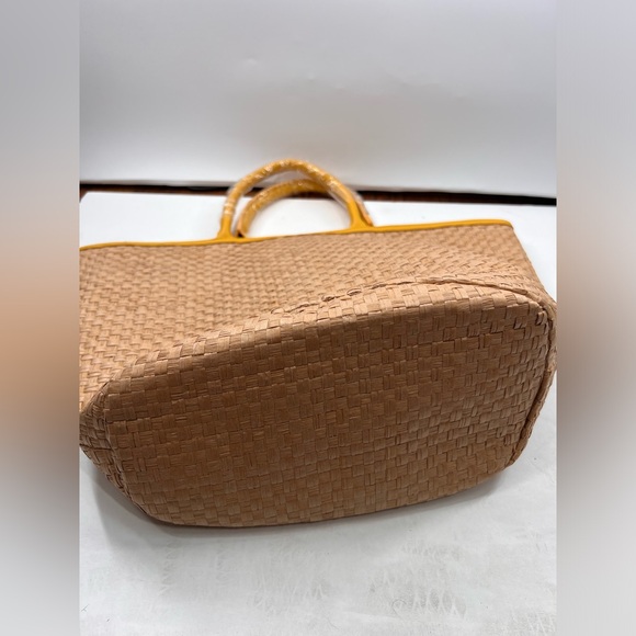 NWOT Saks Fifth Avenue Woven Raffia Tote - Picture 6 of 6